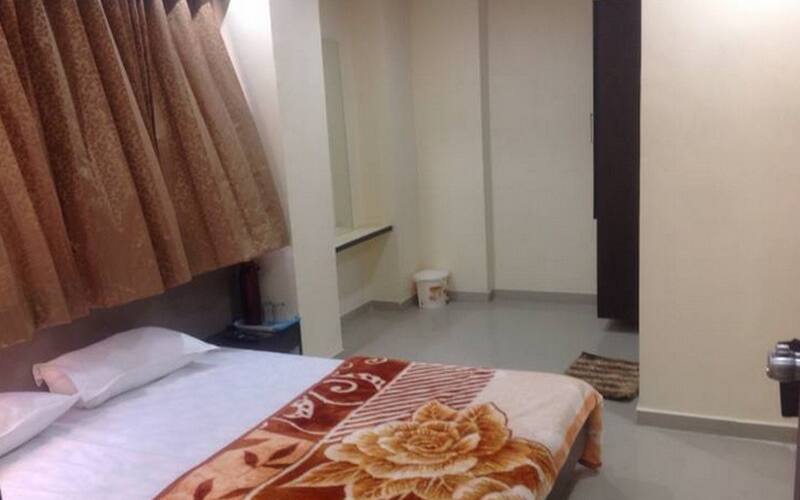Hotel Balaji AHMEDABAD, Ahmedabad 1